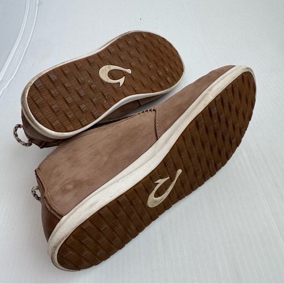 OluKai Women's Tan Hawai'iloa Manu Hope Waterproof Sneaker Boot (Women) - Picture 8 of 10